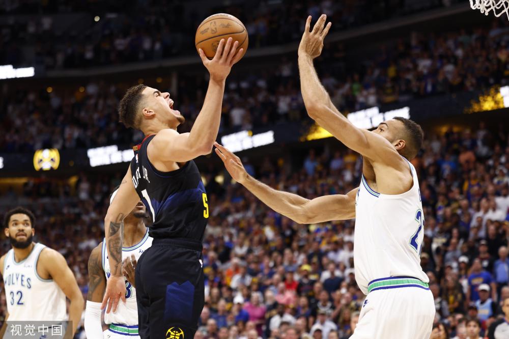 他能够在关 他能够在关