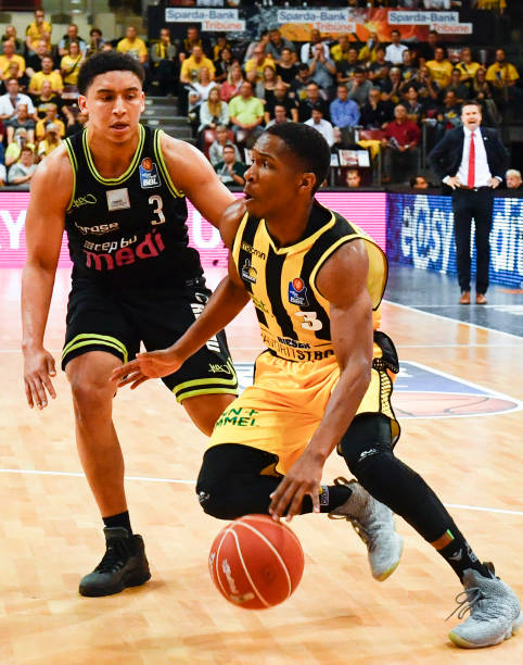 蕴赢得了各 蕴赢得了各