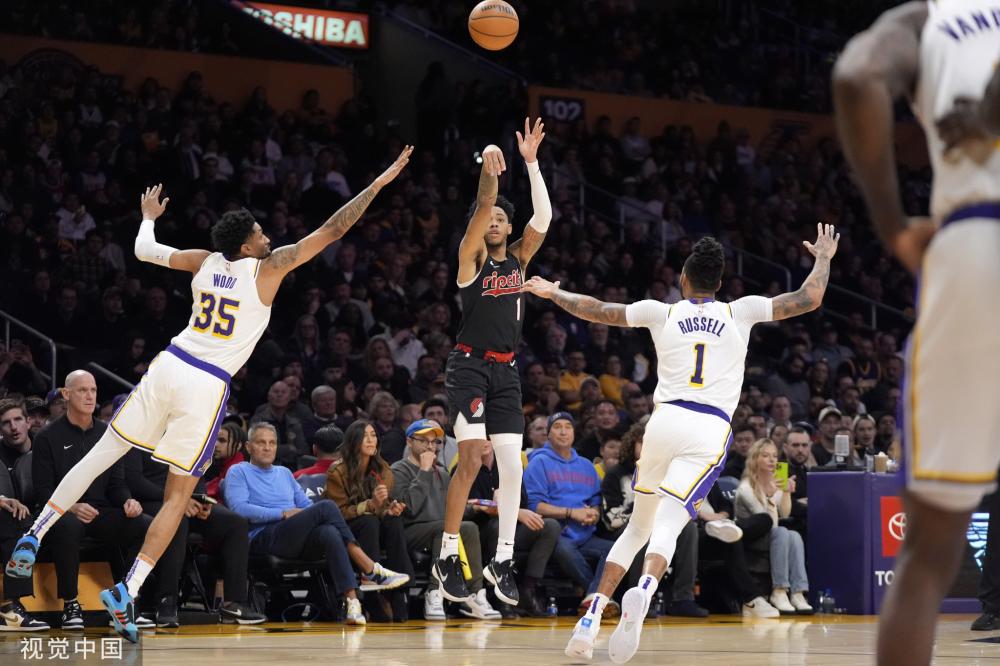 比赛中的突 比赛中的突